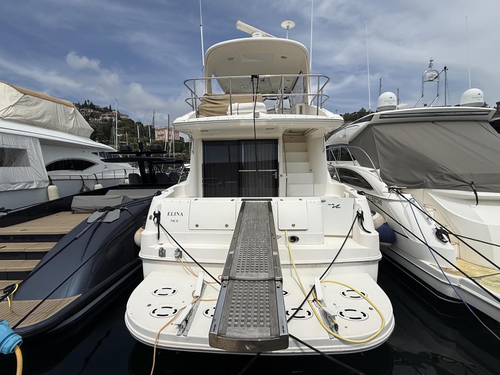 sea ray 54 fly