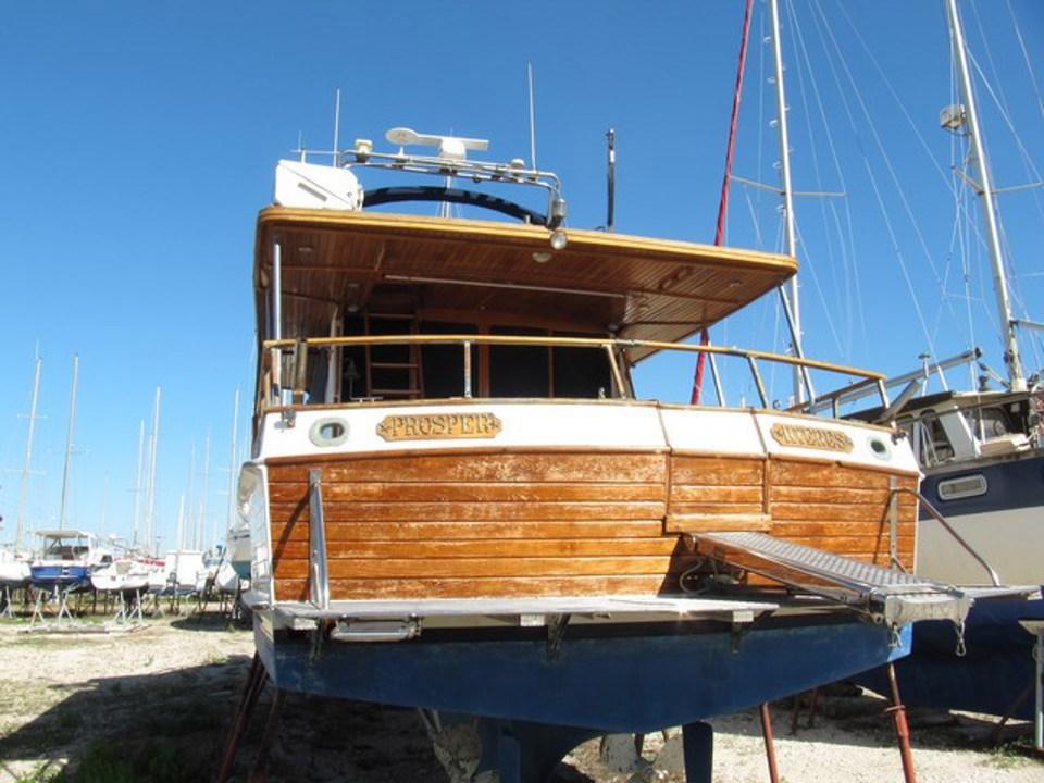 american marine singapour Grand banks 42