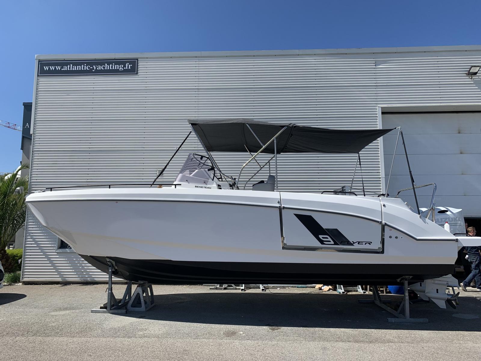 beneteau Flyer 9 spacedeck