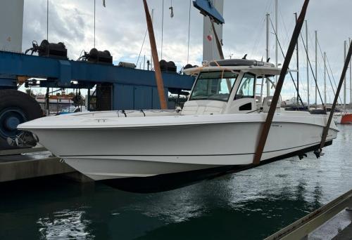 Boston whaler 370 outrage