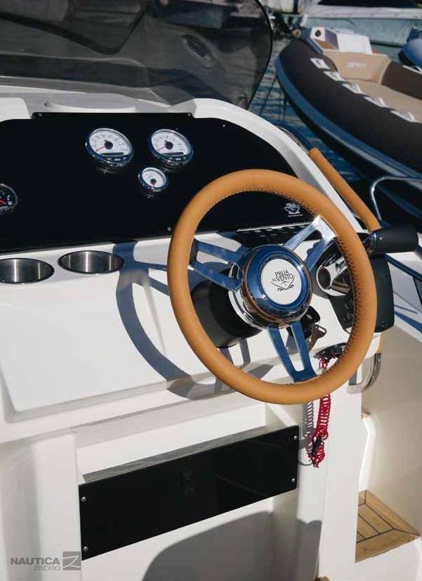 prua al vento Jaguar 70 wa