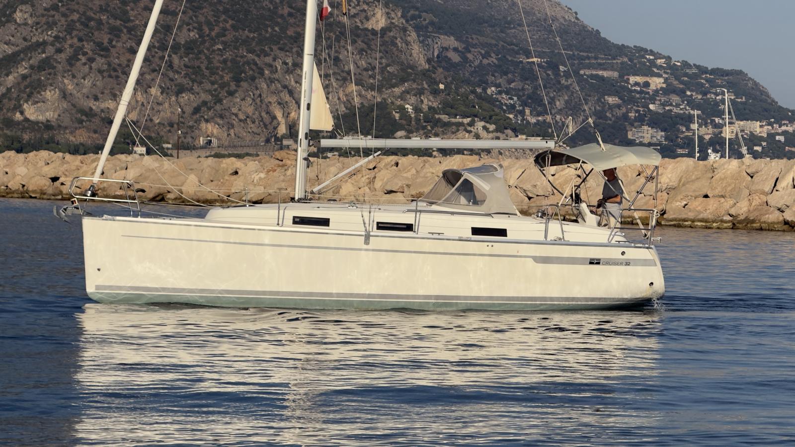 bavaria yachts Cruiser 32