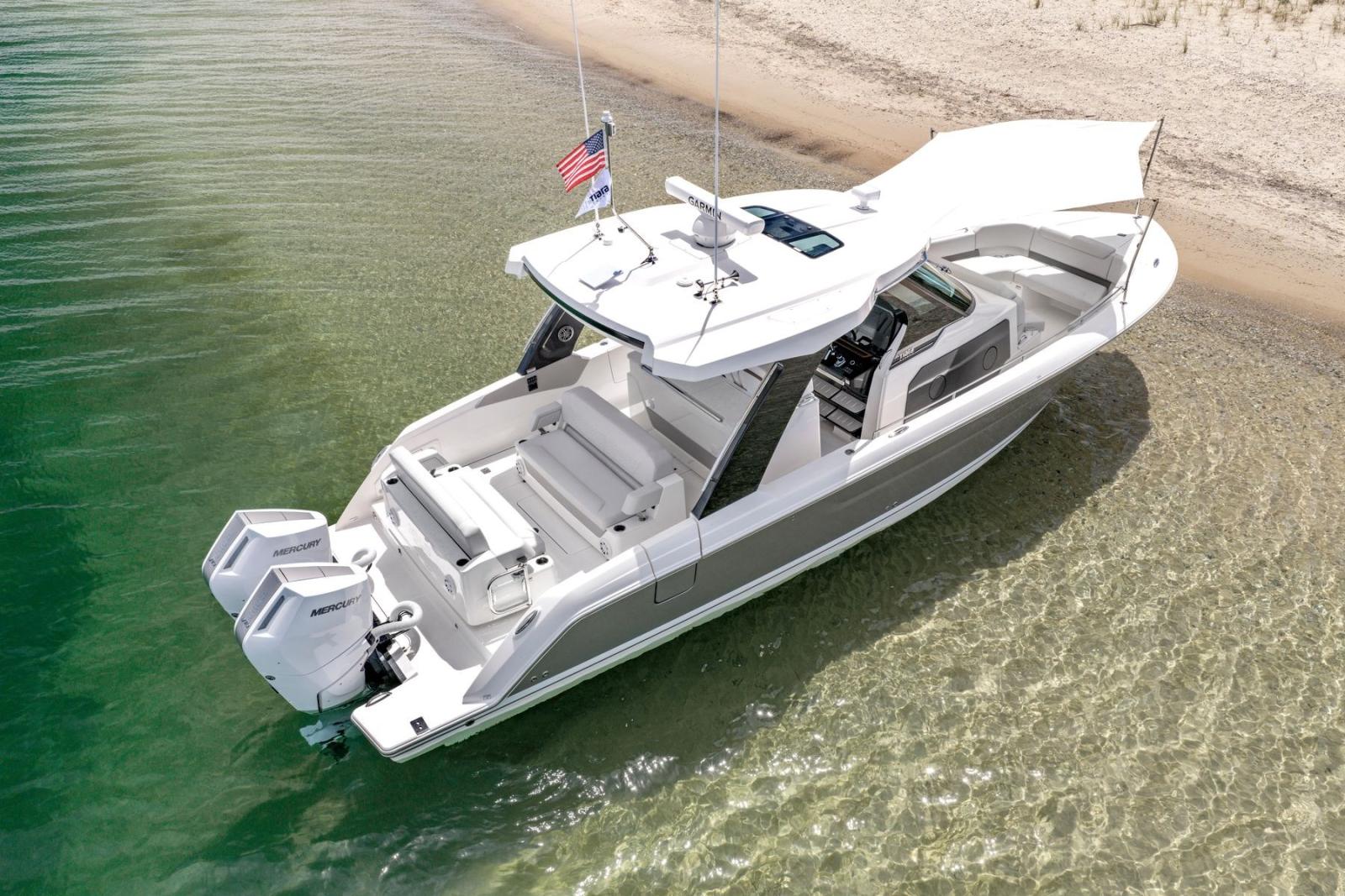 tiara yachts 35ls
