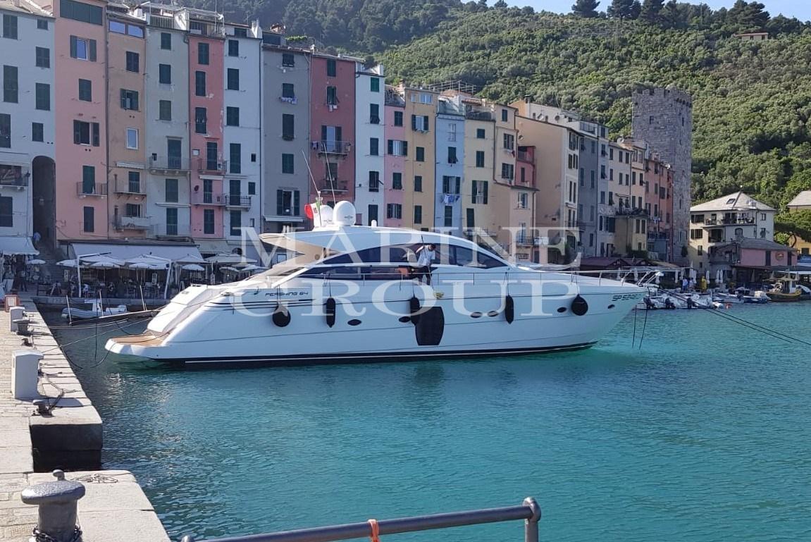 pershing 64
