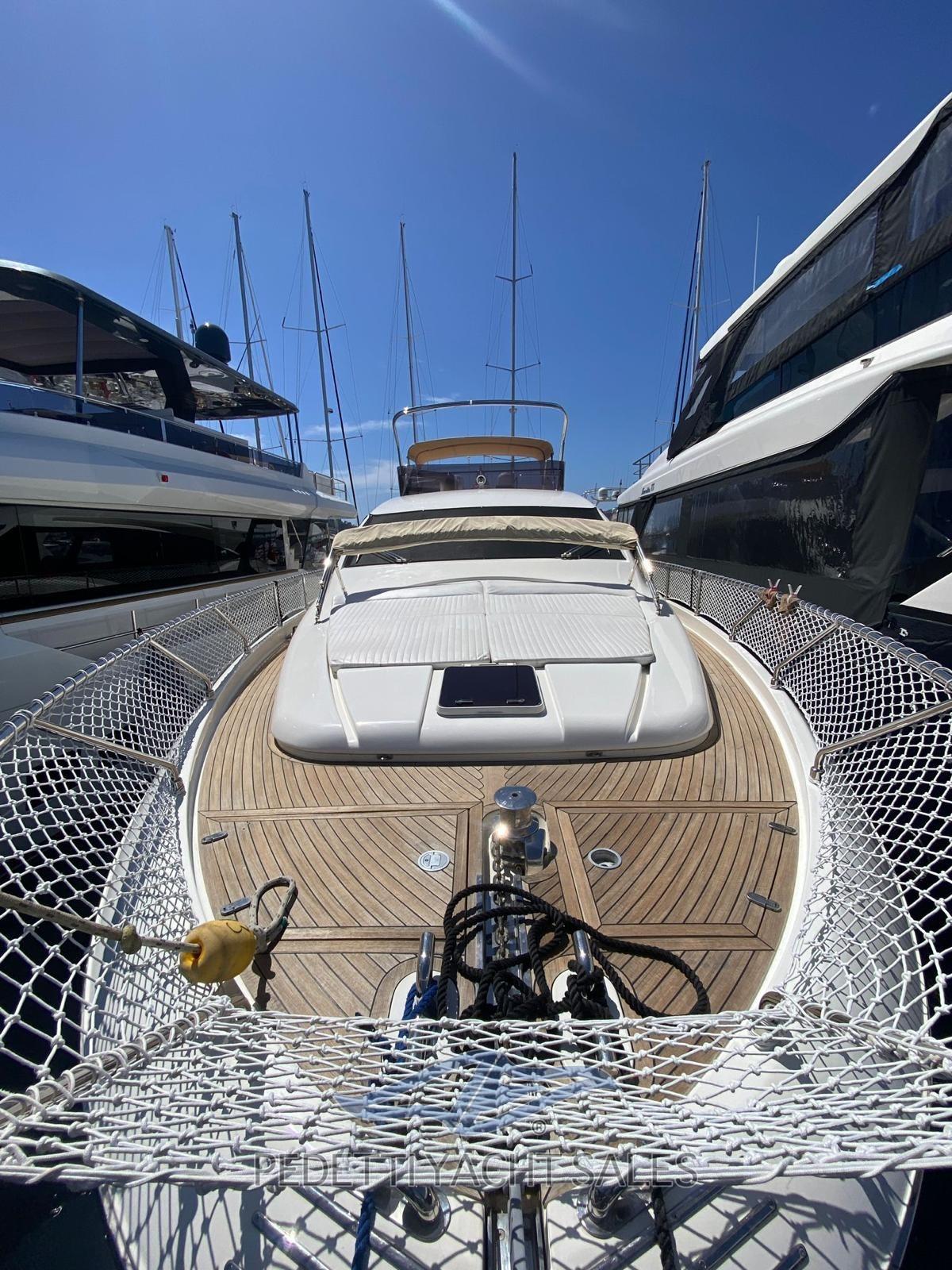 ferretti yachts Ferretti 592
