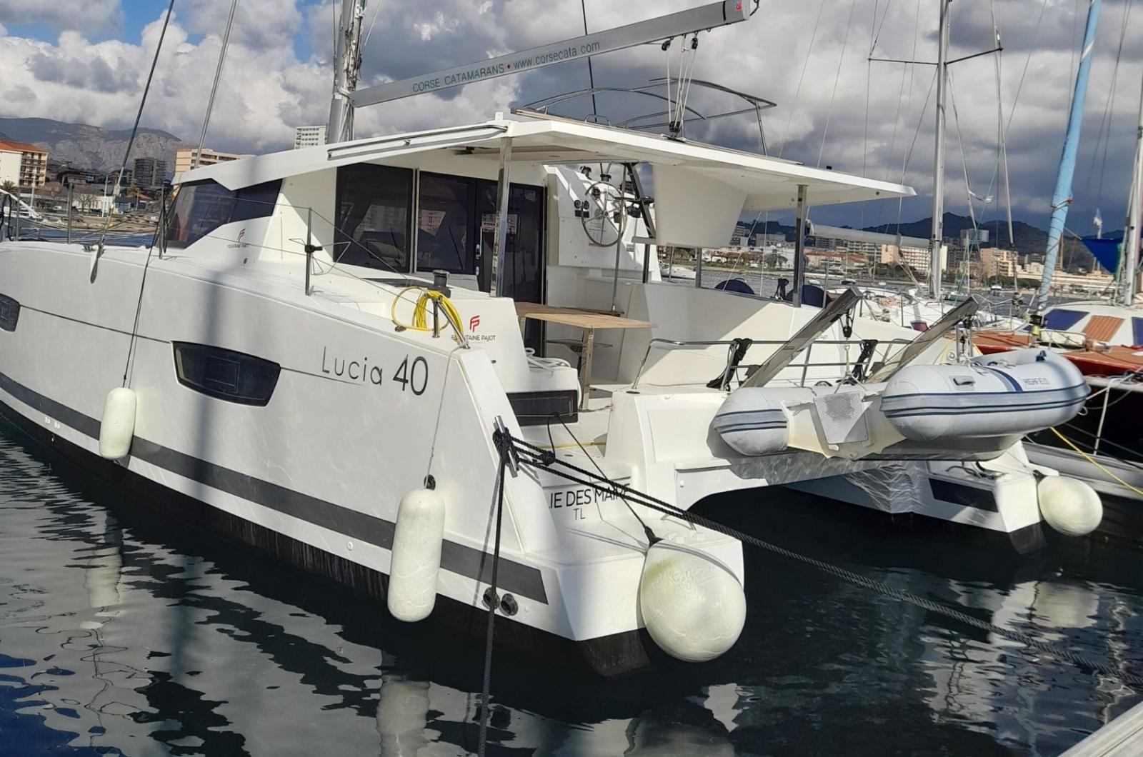 fountaine pajot Lucia 40