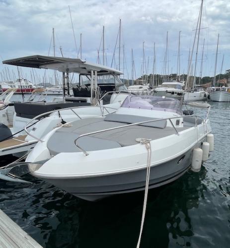 Beneteau flyer 750 sun deck