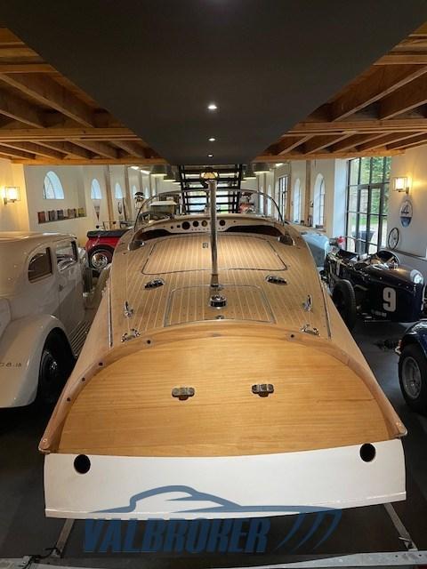 riva Ariston cadillac