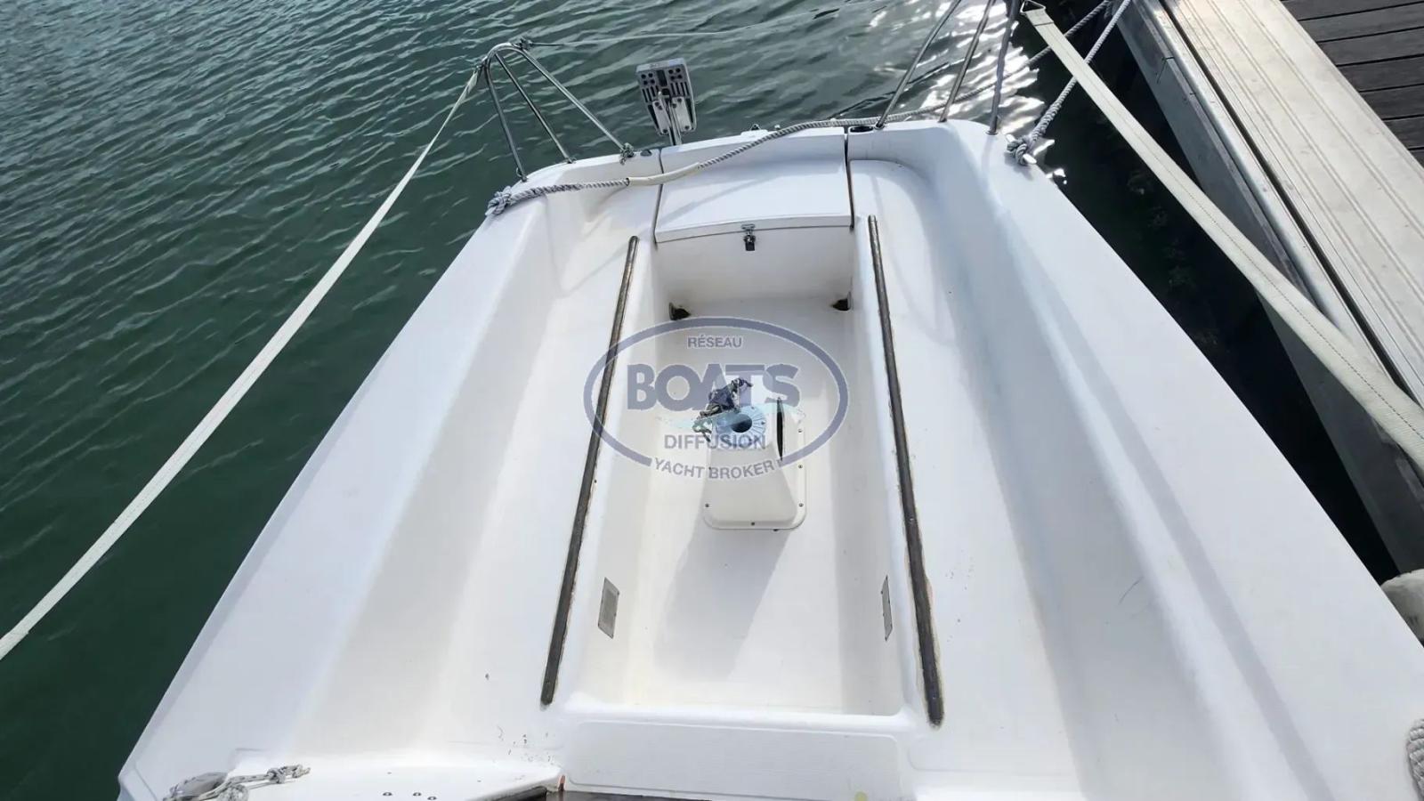 b2marine Blue djinn (dériveur intégral)