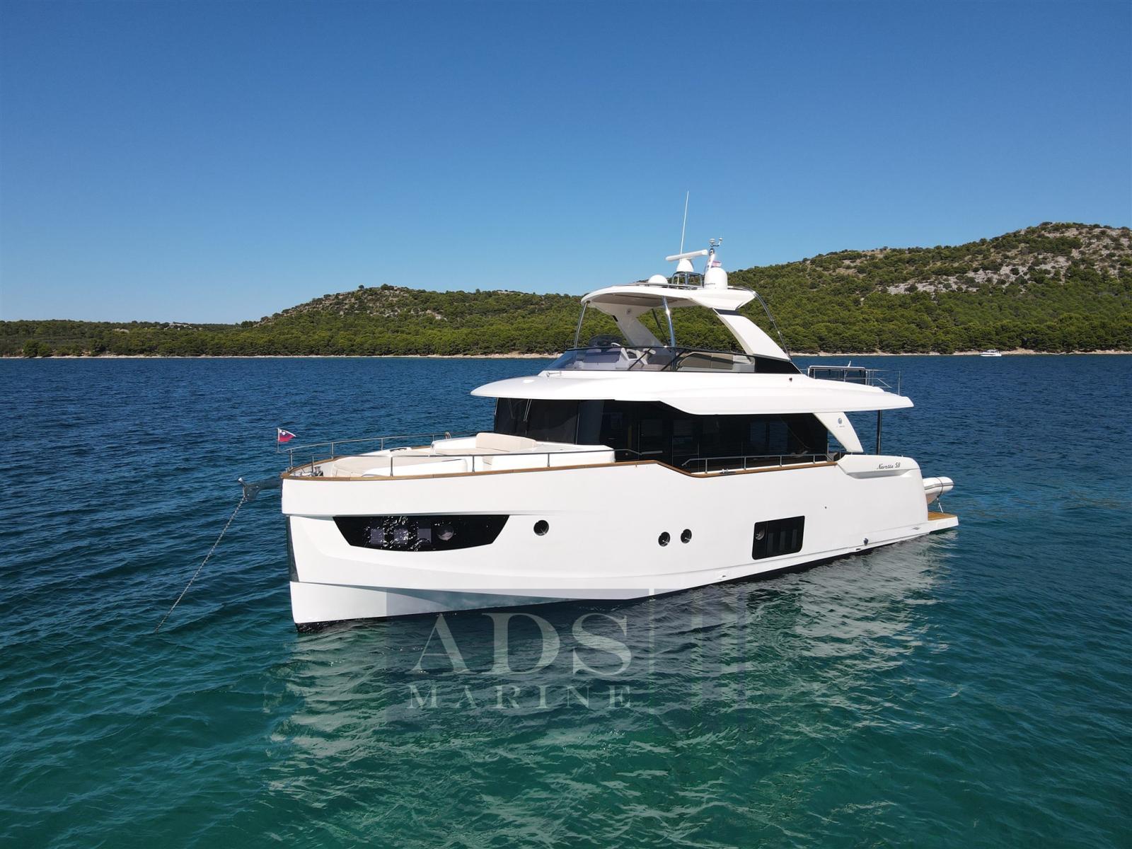 absolute Navetta 58