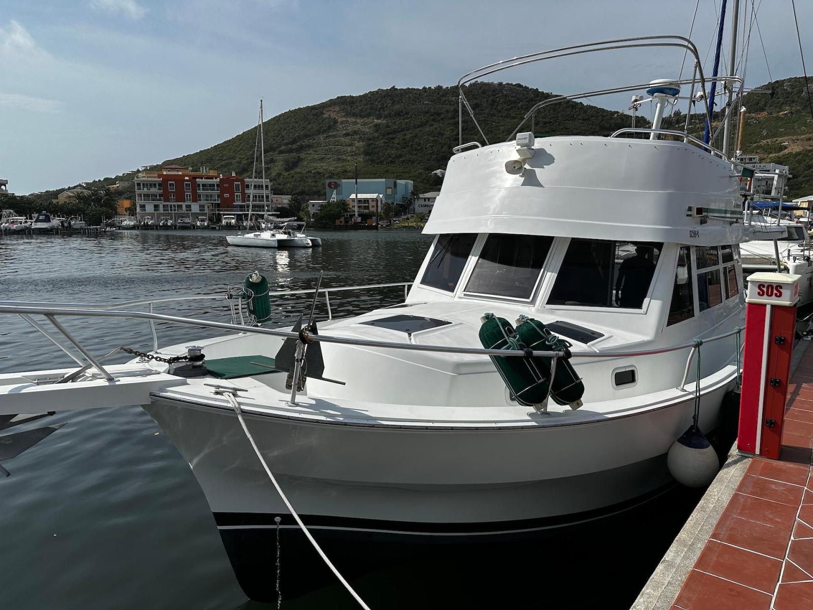 mainship 390 trawler