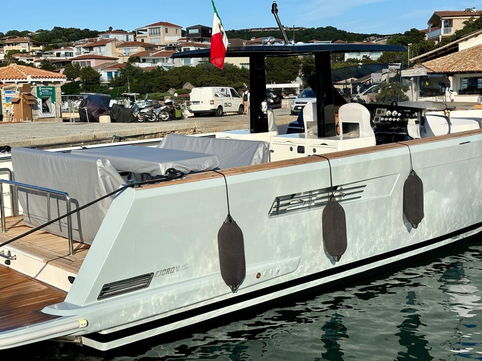 fjord 40 open