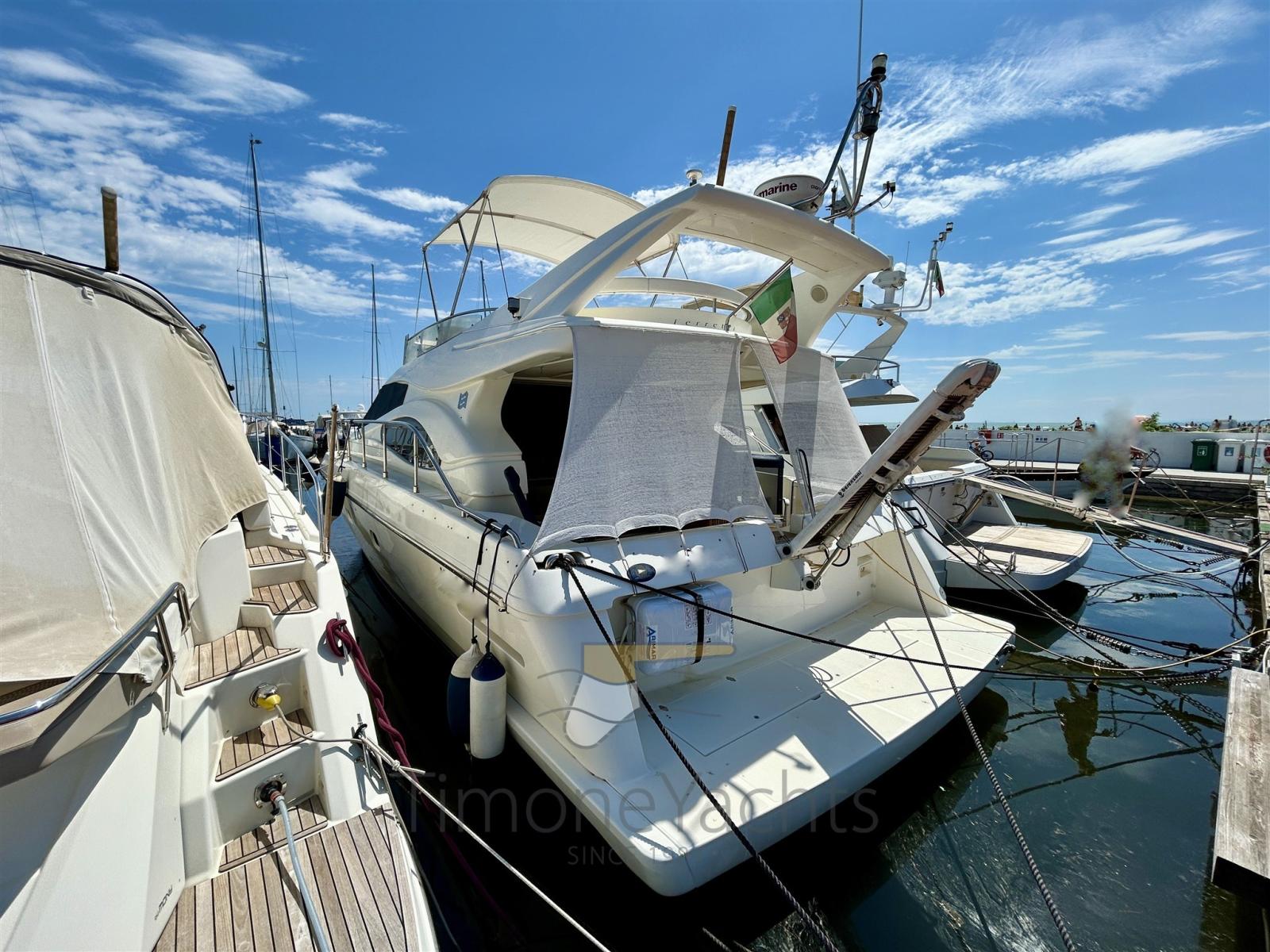 ferretti yachts 46