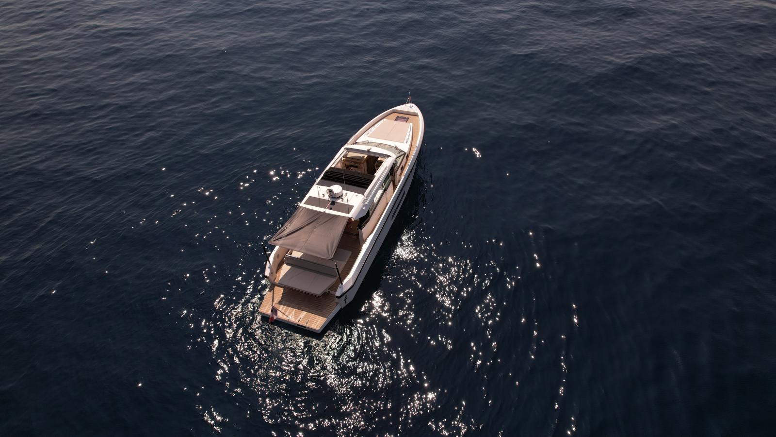 delta powerboats 48 coupé
