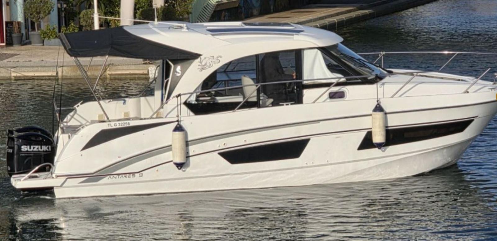 beneteau Antares 9 hb