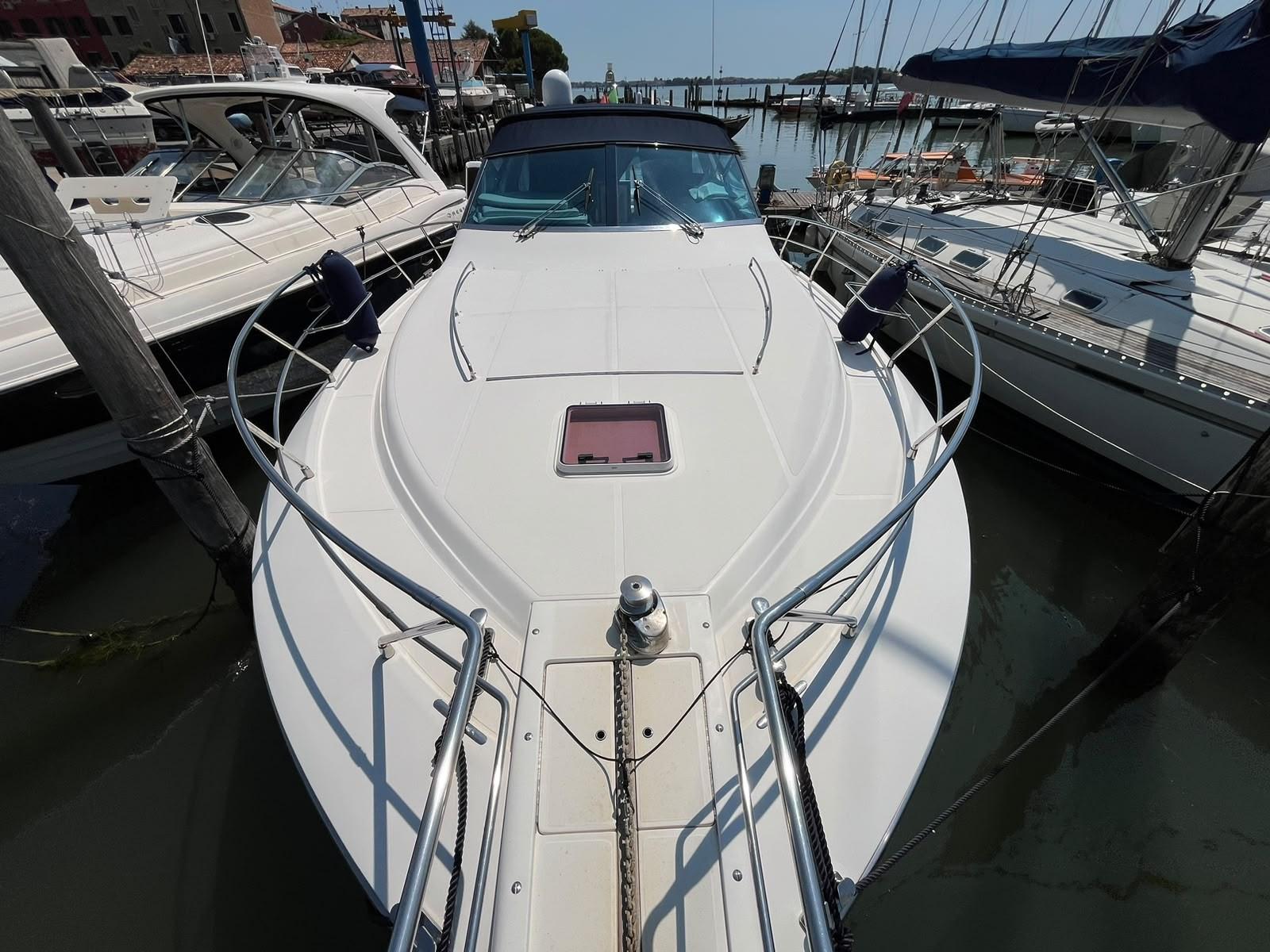 uniesse marine Uniesse 48' open