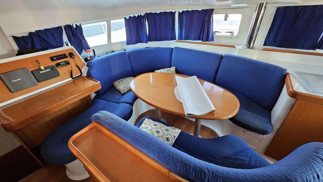 lagoon 410 s2