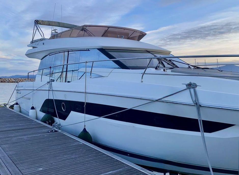 jeanneau Prestige 520 fly