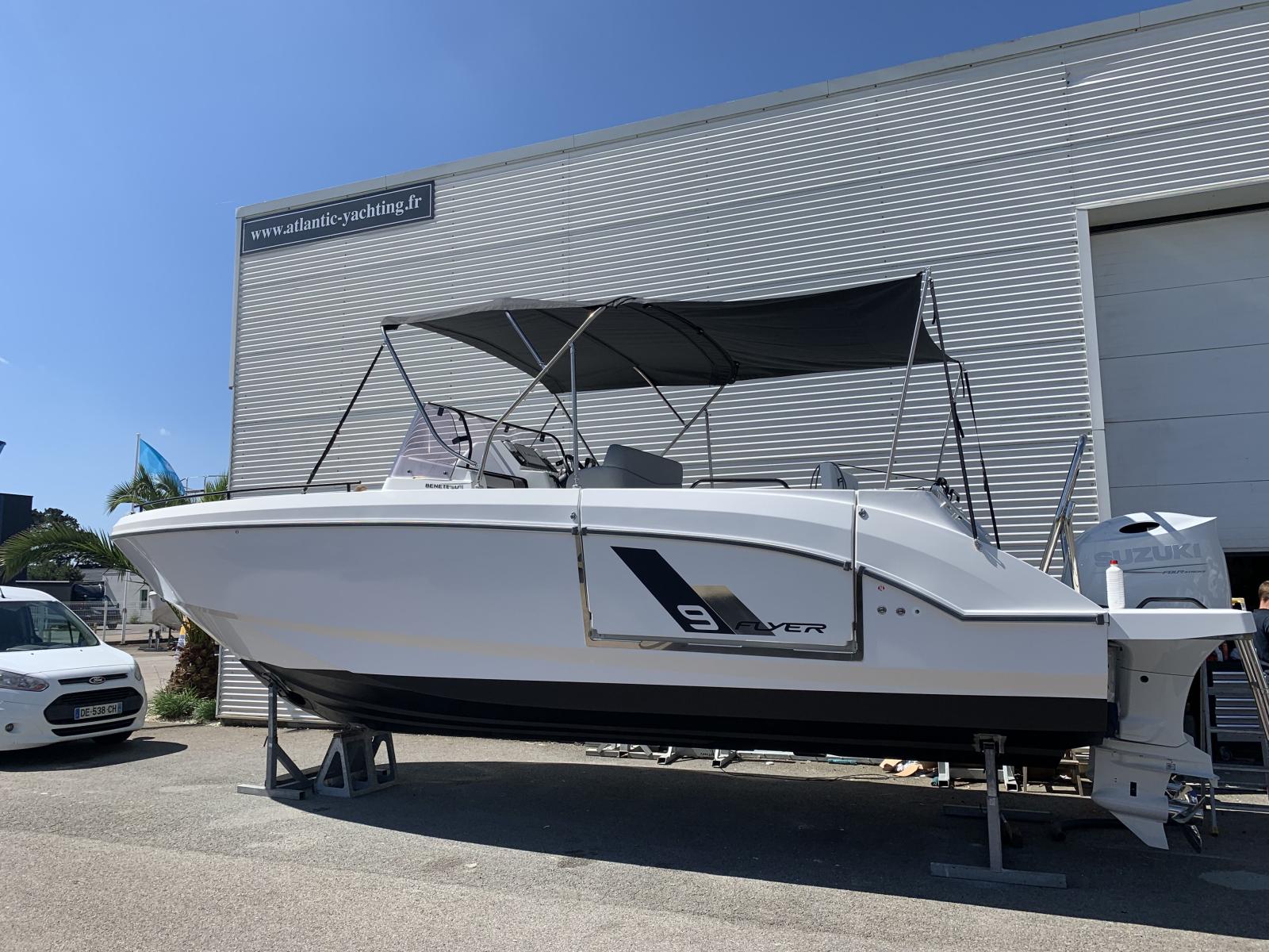 beneteau Flyer 9 spacedeck