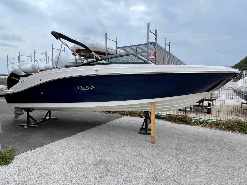 sea ray 230 spx