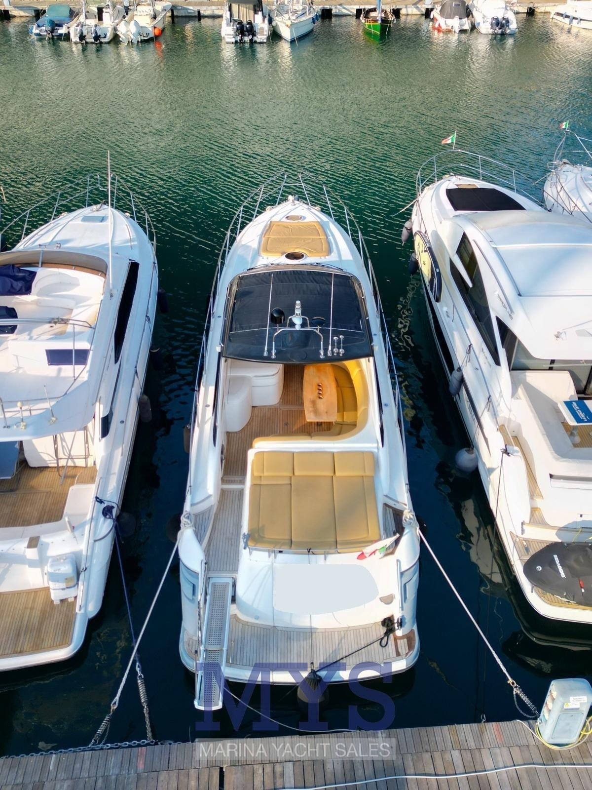 princess yachts V48