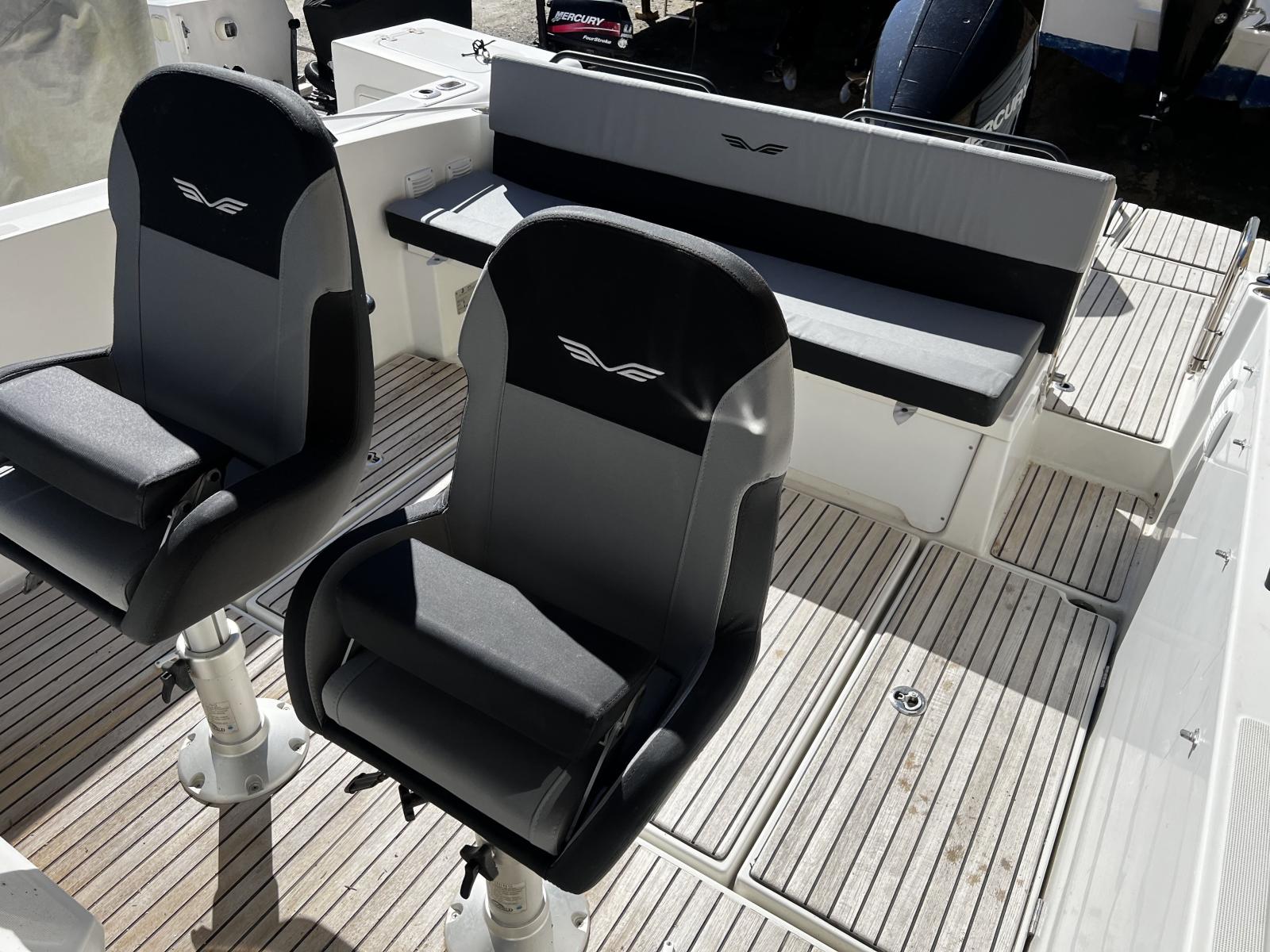 beneteau Flyer 8 spacedeck