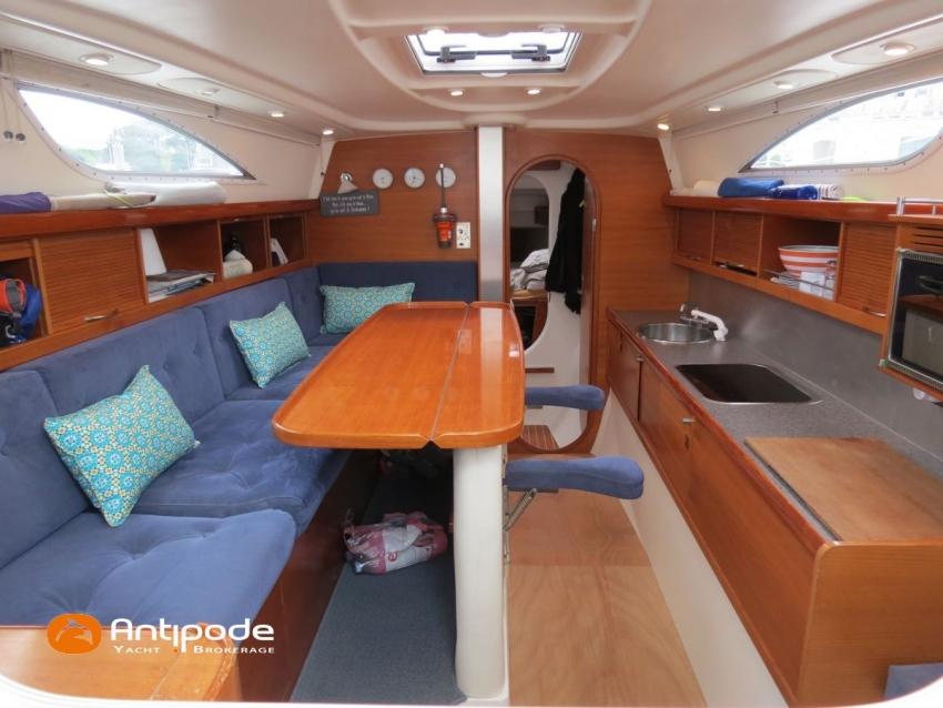 quorning boats Dragonfly 35