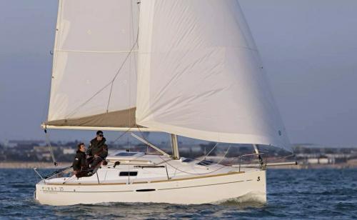Beneteau first 25