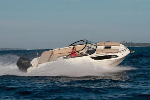 Bayliner vr 6 cuddy hb