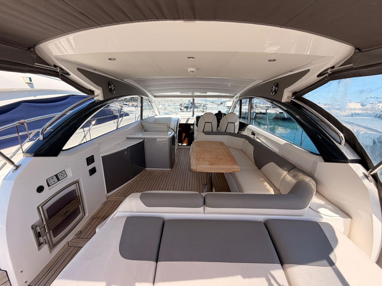 princess V50