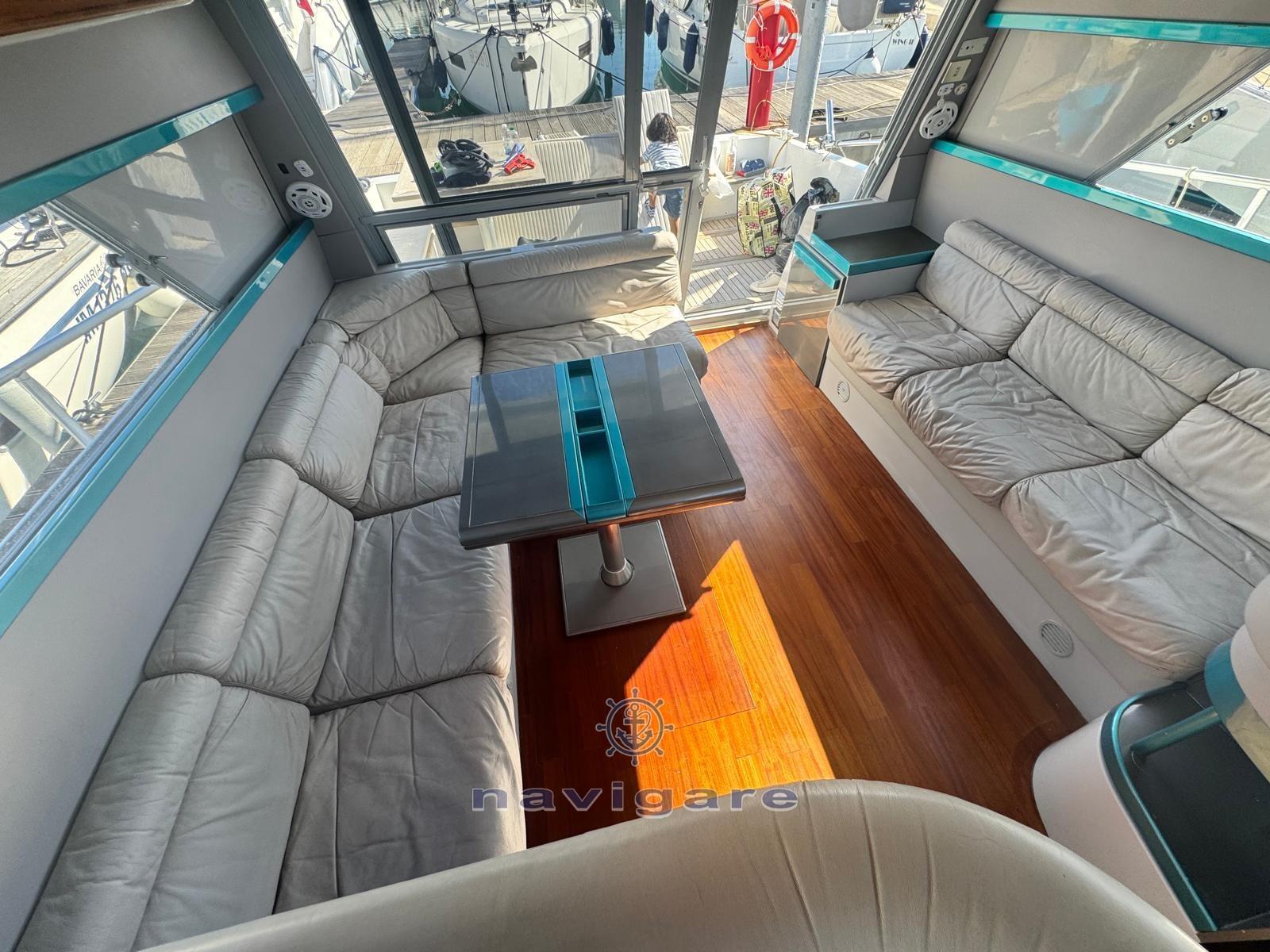 ferretti yachts Altura 40 fly