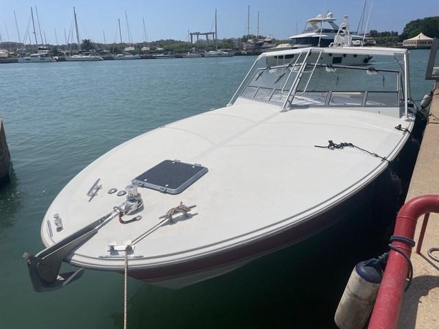 magnum marine Magnum 35 hard top