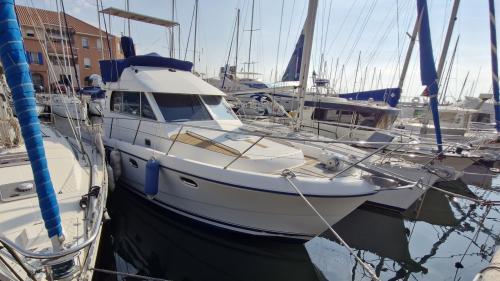 Beneteau antares 10.80
