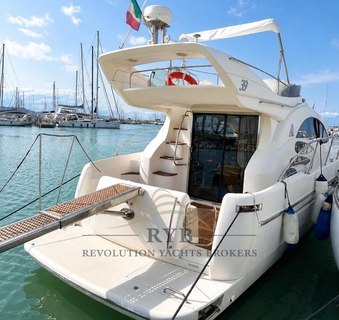 azimut 39