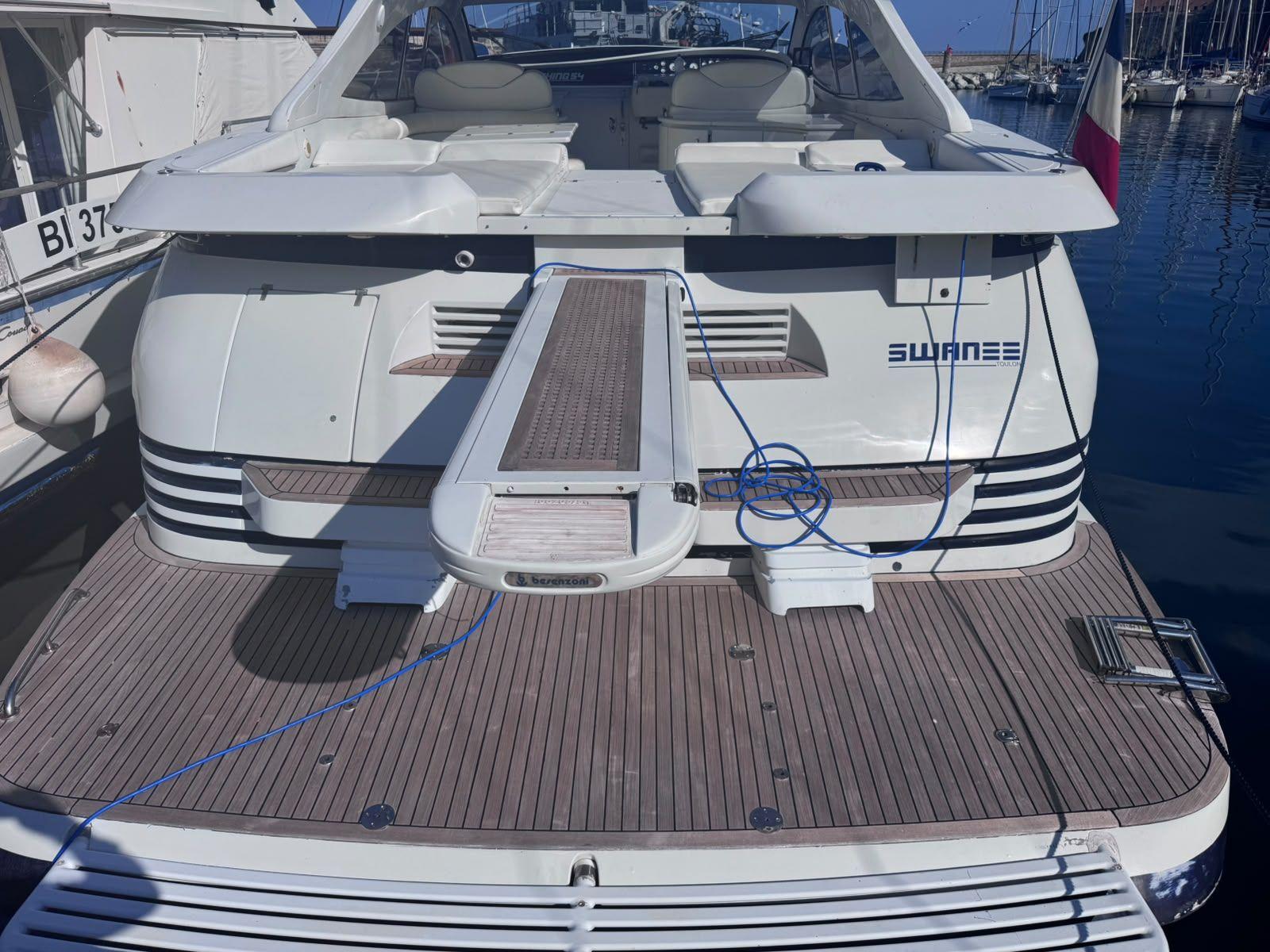 pershing 54