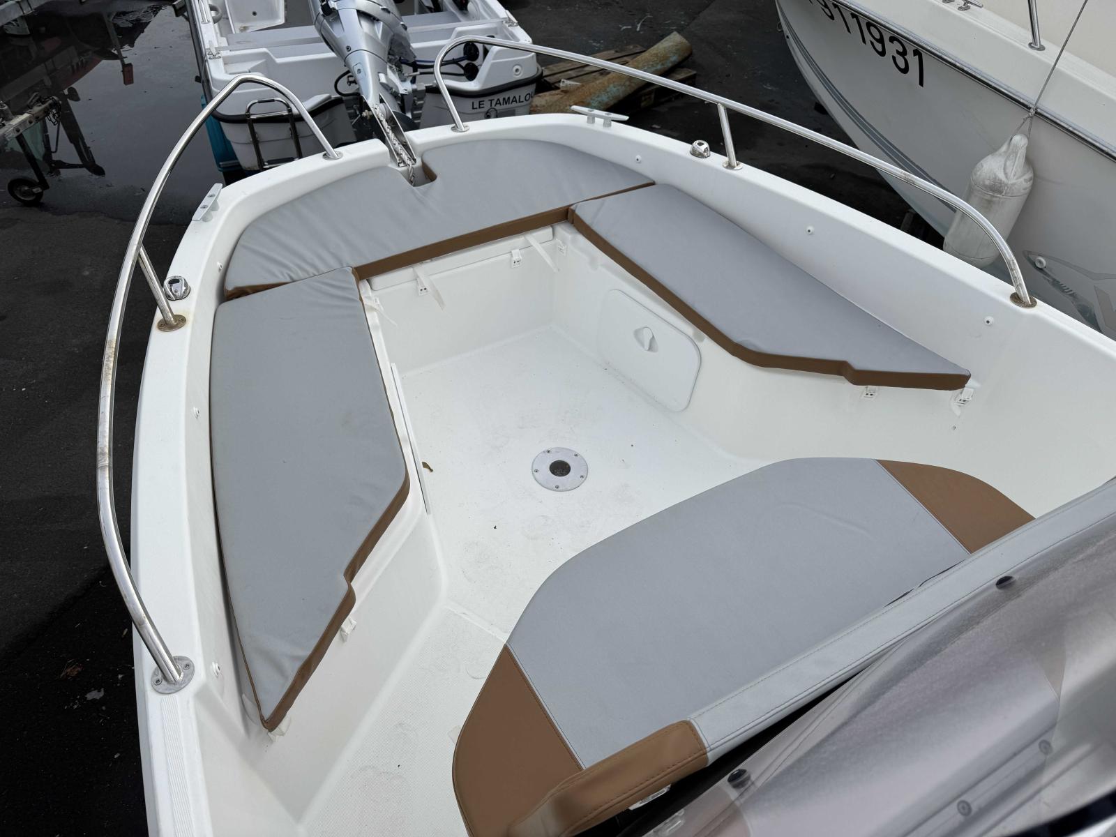 beneteau Flyer 6 spacedeck