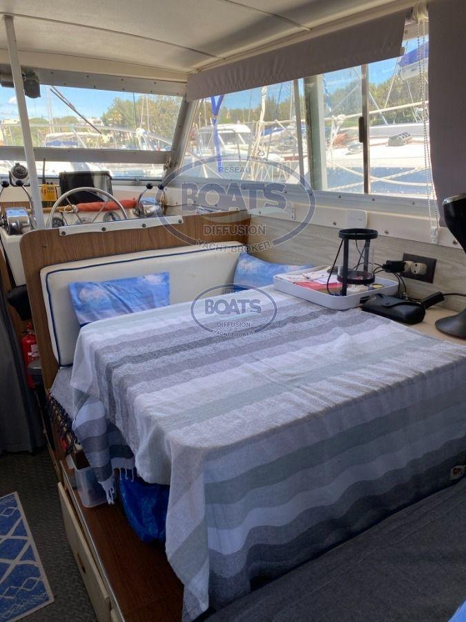 bertram Bertram 28 fly