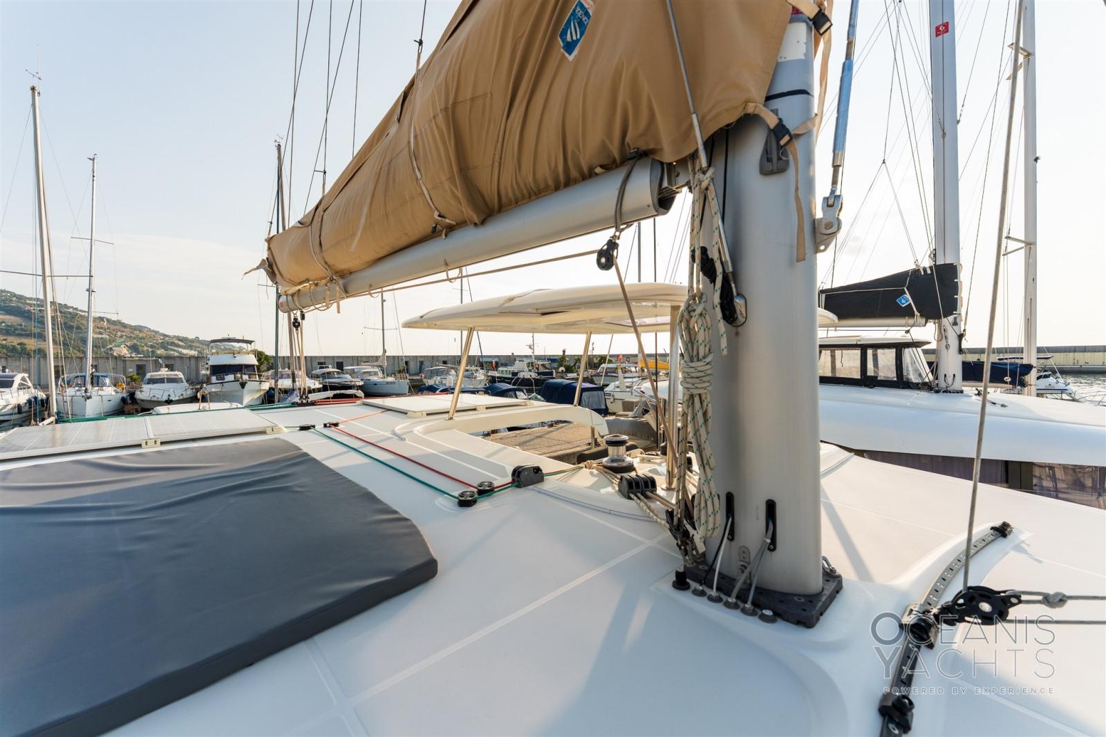 lagoon Lagoon 42