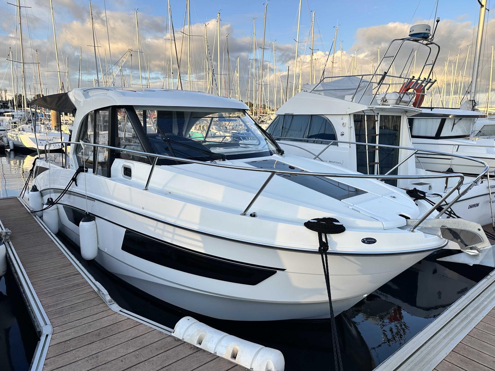beneteau Antares 9 ob