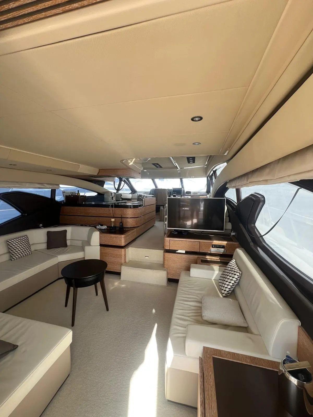 azimut 60 flybridge