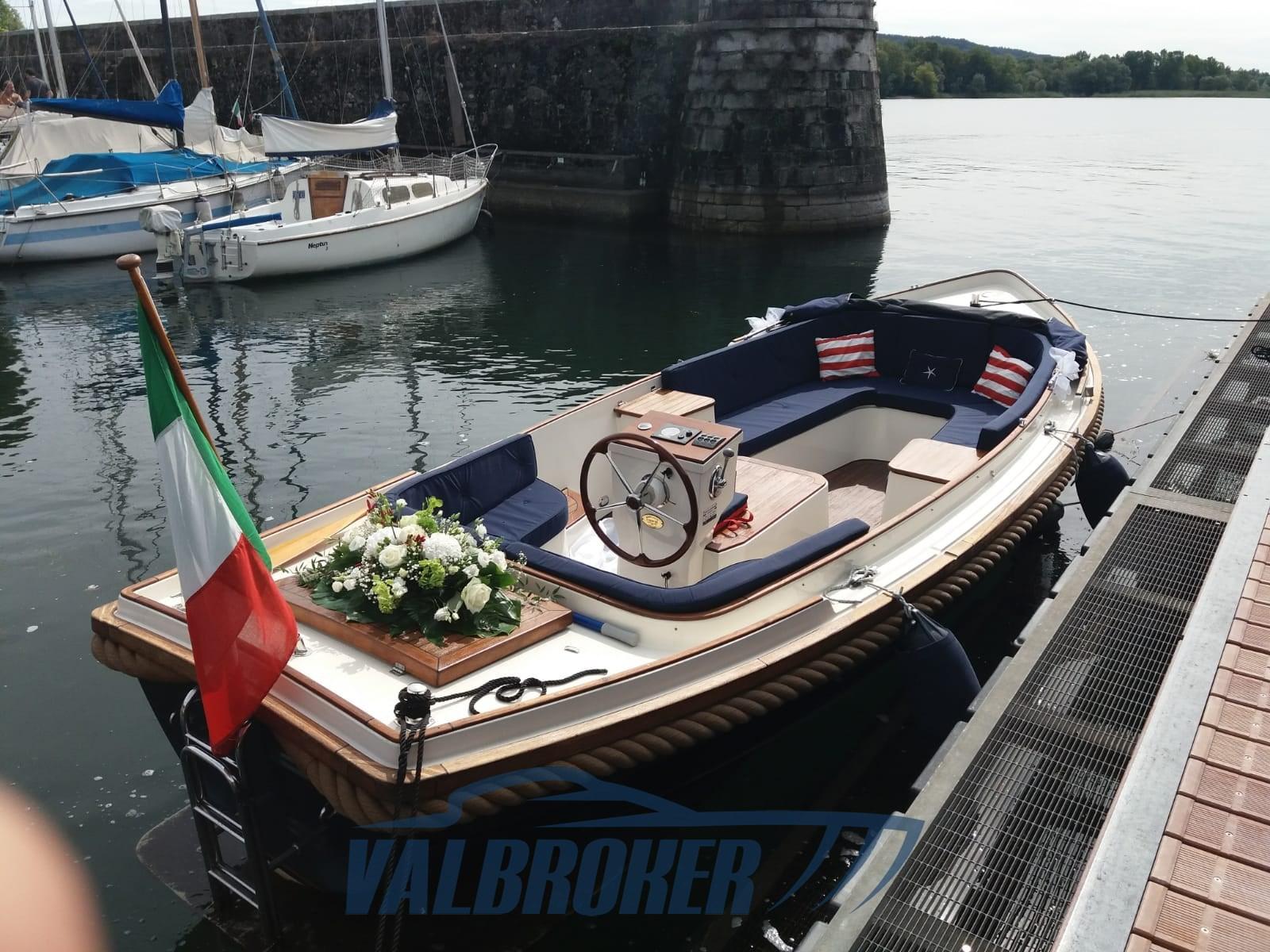 gozzo olandese Makma loungevlet