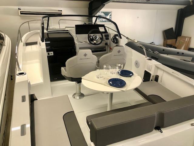 jeanneau Cap camarat 7.5 wa serie 3