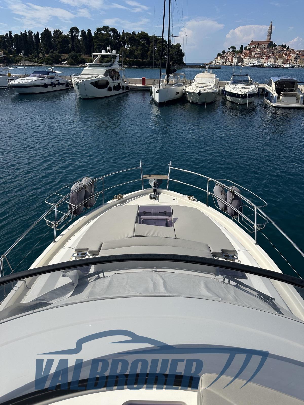 bavaria yachts Virtess 420 fly