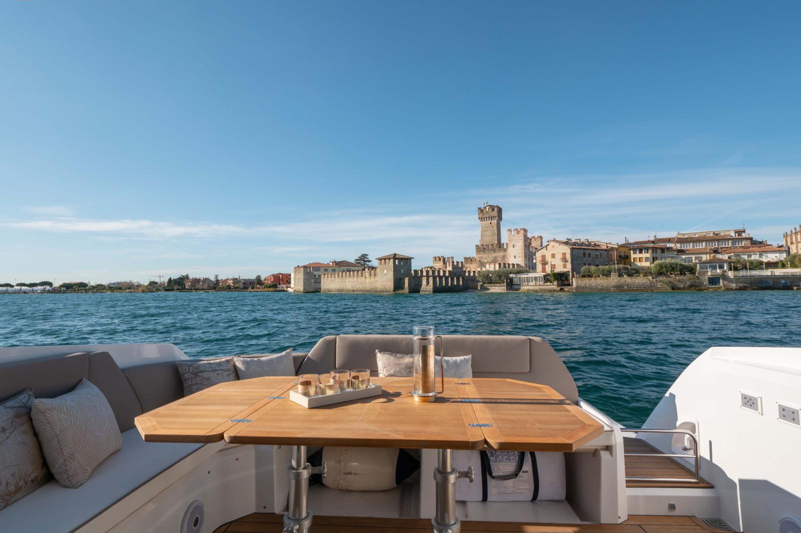 sessa marine C42 hard top