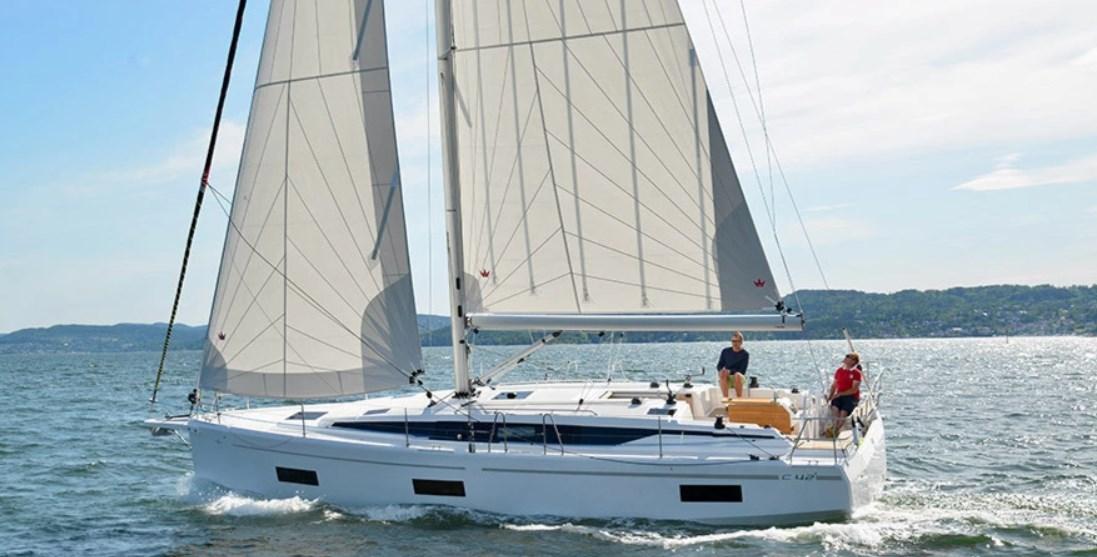 bavaria yachts C42