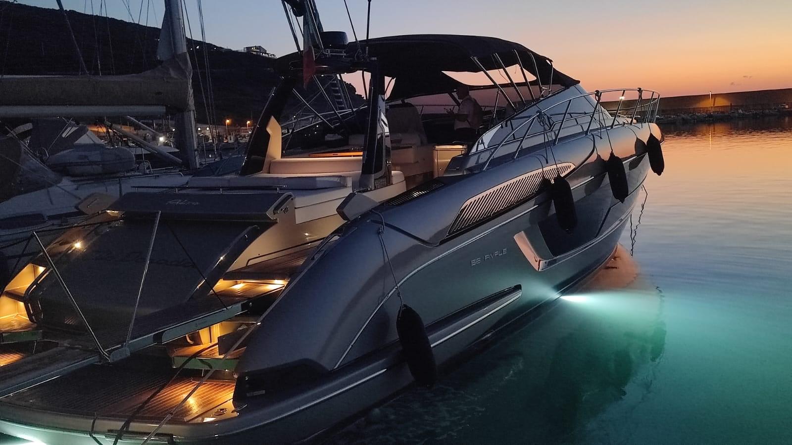 riva 56 rivale