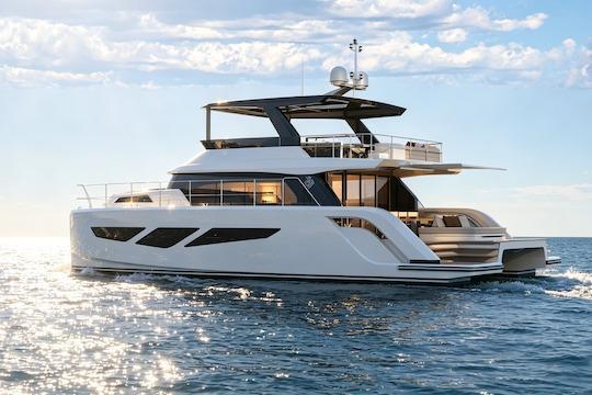 Catamaran F55 ULTRA