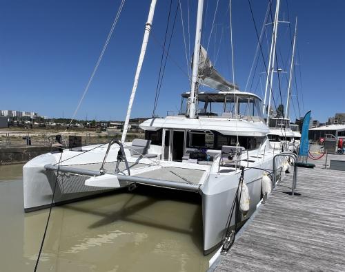Lagoon 60