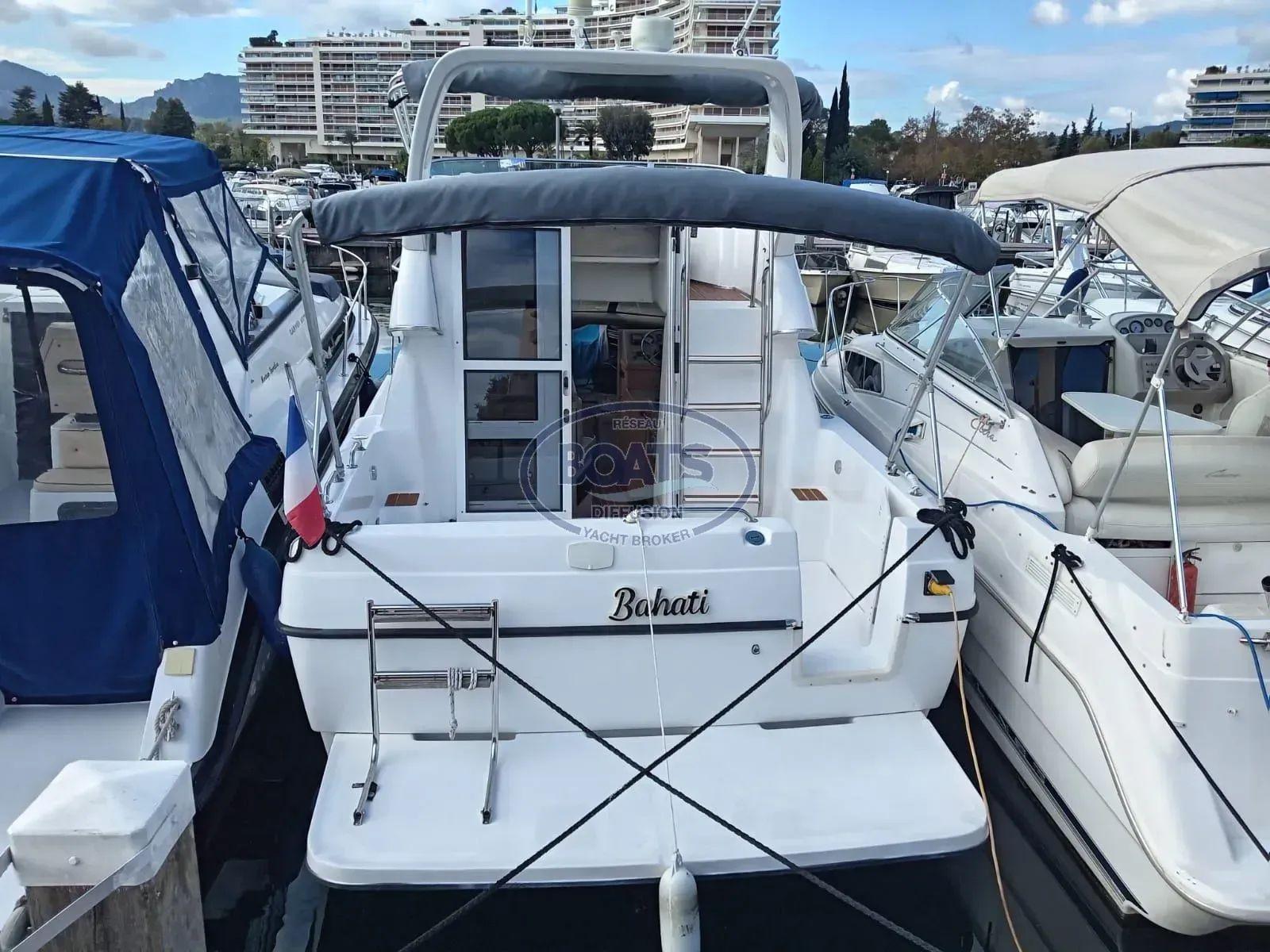 bayliner Fly cierra 2858