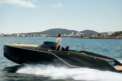 Frauscher 850 fantom x porsche